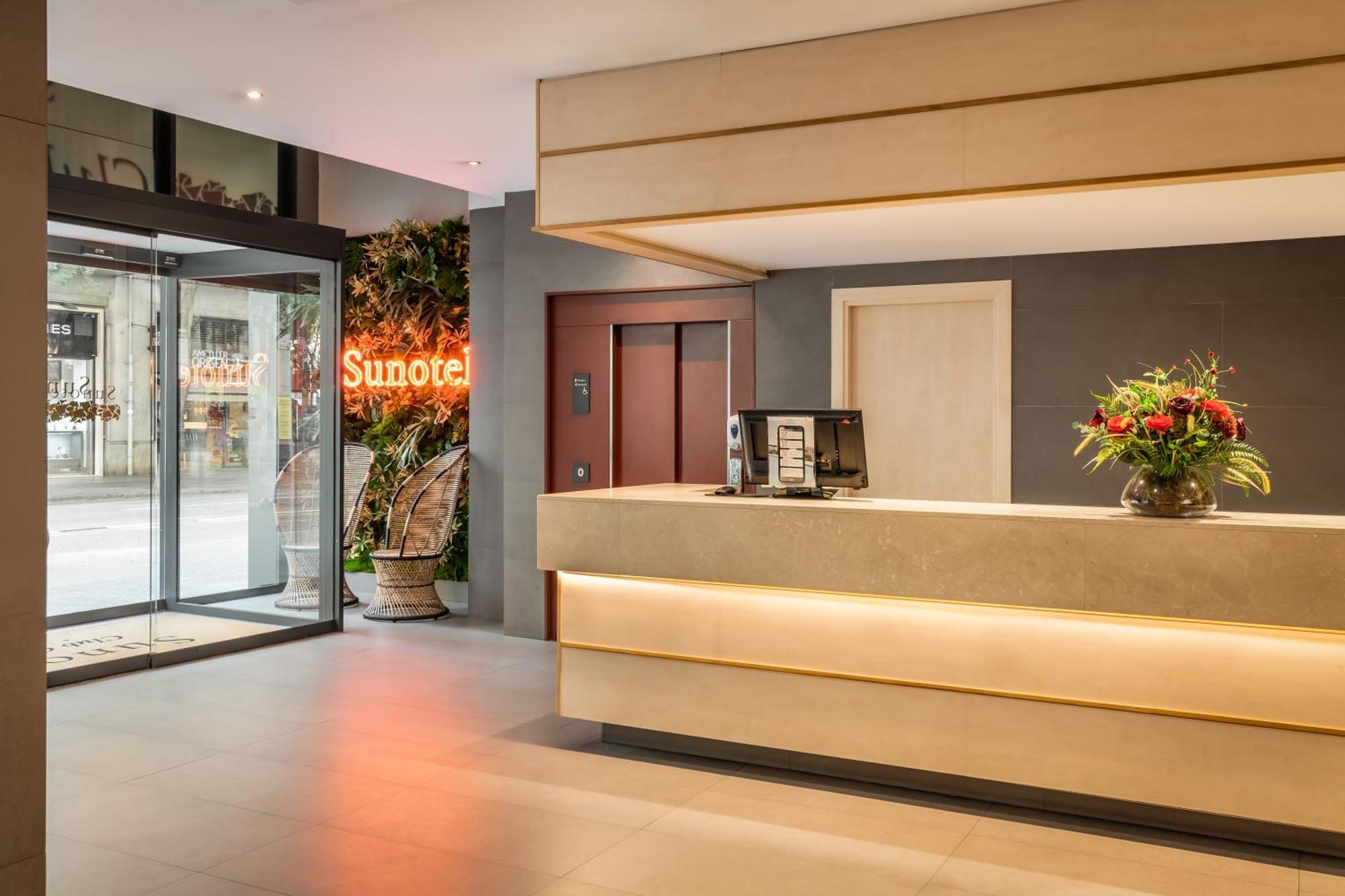 Sunotel Club Central Barcelona Bagian luar foto